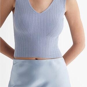 NEW Ribbed V-Neck sweater tank